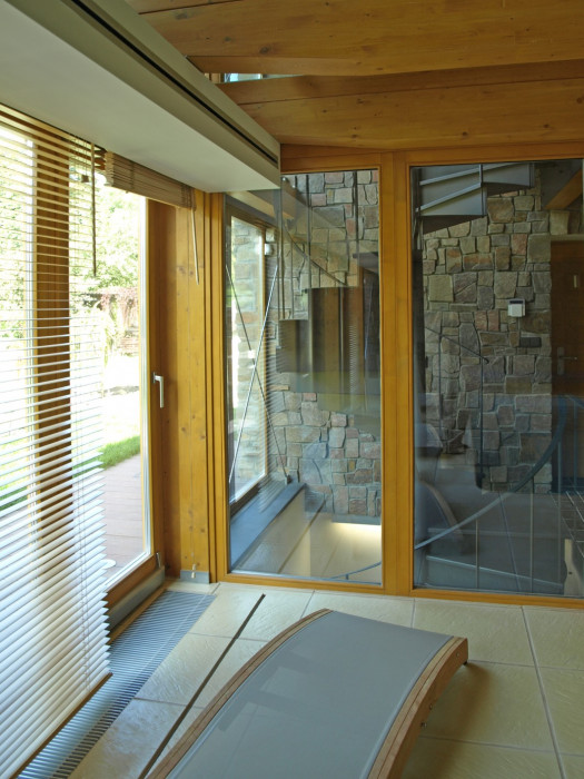 Dům v sadu, Radek Hadrbolec.