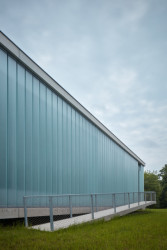 Dostavba Jihočeské vědecké knihovny v Českých Budějovicích od Kuba & Pilař architekti