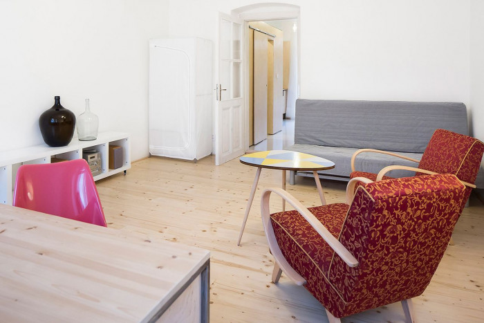architectureMADE, Rekonstrukce nájemního bytu 1+1 v Plzni – foto