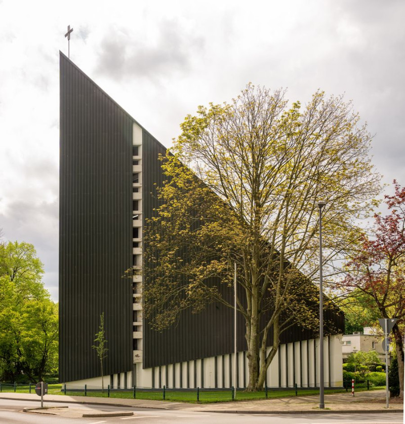 Thomaskirche v Gelsenkirchenu, kde probíhá přehlídka Manifesta16 Ruhr.