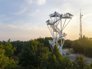 Vyhlídková věž na Devínské Kobyle, Architekti Šebo Lichý