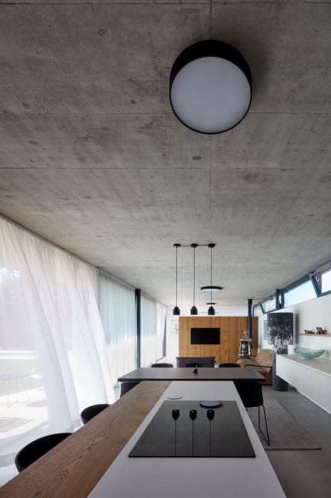 RD Jarovce, Compass architekti