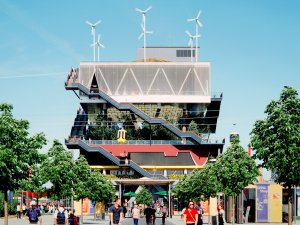 Kancelář MVRDV založil s Jacobem van Rijsem a Nathalii de Vries v roce 1992 v Rotterdamu. Bylo to v době, kdy nizozemská architektura nikoho příliš nevzrušovala. To se ale mělo brzy změnit, částečně i Maasovou zásluhou. Jejich pavilon na Expu 2000 v Hannoveru vzbudil obrovskou pozornost.