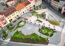 Michal Hlaváček a Karel Musil, Podzemní komplex v severní části Staroměstského náměstí - foto