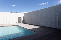 Rodinný dům s atriem od Jiřího Vokřála a Hany Horákové