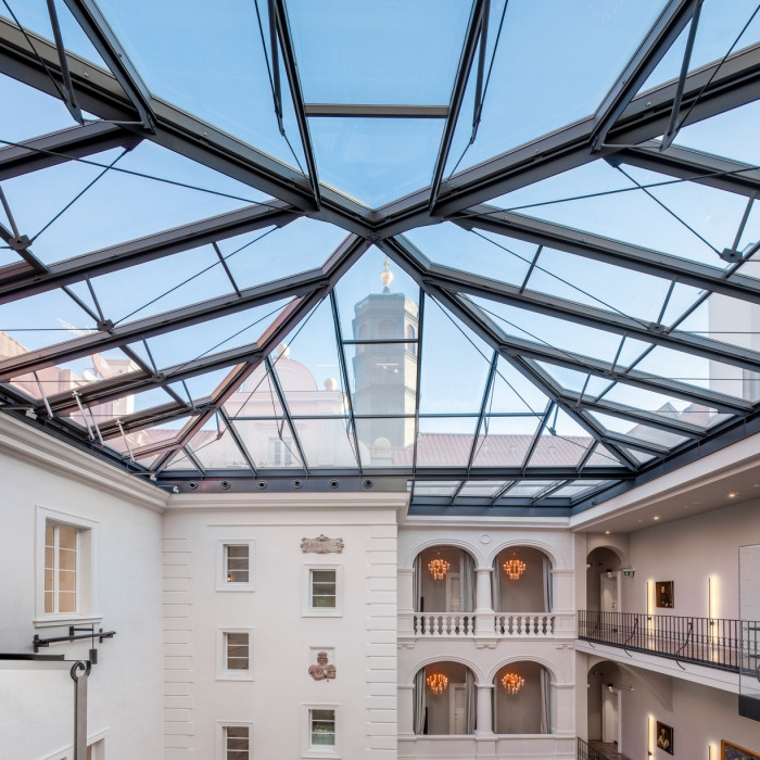 Rekonstrukce arcibiskupského zámku a zahrad na hotel, SHA Šafer Hájek architekti