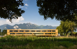 BERREL BERREL KRÄUTLER AG, ARCHITEKTEN ETH BSA SIA, střední škola ve Vouvry, foto