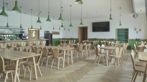 Zajíc se ve zrekonstruované hospodě dostal na stylizované opěrky židlí, věšáky nebo držáky na tácky. (Lidový dům Zaječov, IO Studio)