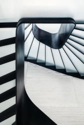 White Concrete Old House, I/O architects