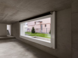 Bytový dům, Raphael Zuber