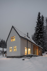 Chata v Jizerských horách od architektky Kateřiny Margoldové