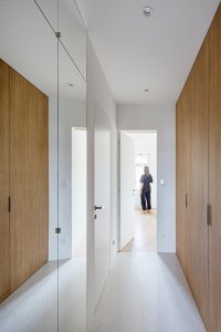 Průhled bytem (Nová dispozice bytu na Vinohradech; Architéka)