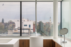 Ateliéry StudioPAB a mimokolektiv se ujali rekonstrukce historické funkcionalistické vily v Olomouci