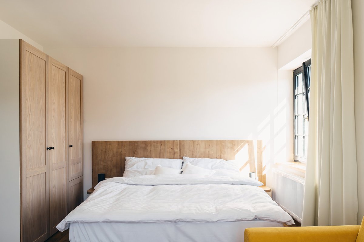 Pokoj (atelier 67, hotel Slunce v Osečné)