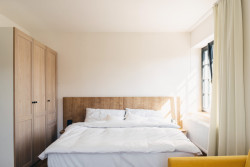 Pokoj (atelier 67, hotel Slunce v Osečné)