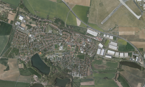 Hostivice U Prahy, 2020. Přibylo tady ovšem stovky lidí, za posledních dvacet let se jejich počet téměř zdvojnásobil. Nyní jich tu žije 9 100.