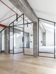 Podkrovní byt v Turíně, BLAARCHITETTURA - foto