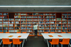 Nová budova ČVUT, ve které sídlí fakulta architektury, podle návrhu Aleny Šrámkové