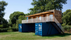 ARTIKUL architekti, ContainHotel - foto