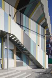 Škola a denní stacionář Kalasatama v Helsinkách, studio JKMM