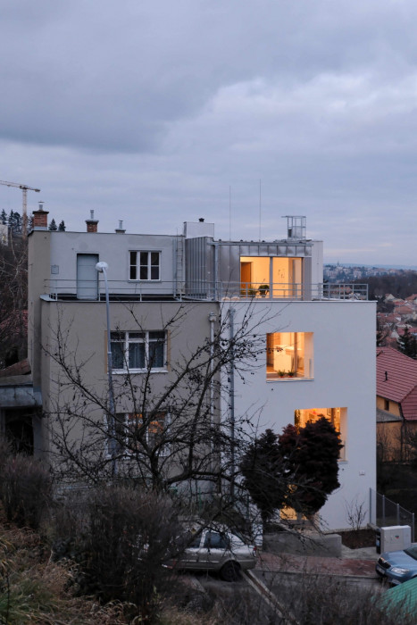 Rekonstrukce rodinného domu v Brně, NEW WORK