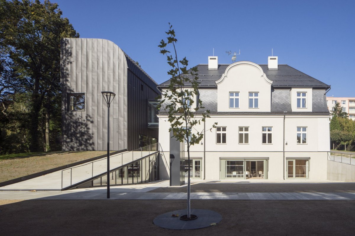 Spolkové centrum IGI Vratislavice od ateliéru Atakarchitekti