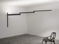 Black Flag od Konstantina Grcice pro Flos