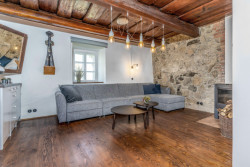 Rekonstrukce interiéru kamenné chalupy od 3K Architects