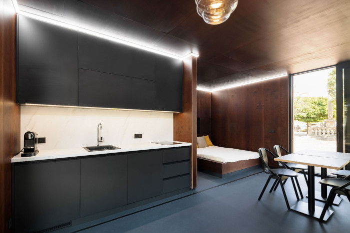 Minimalistické, ale maximálně funkční. Moderní modulární domky Fashion Line RELAX od KOMA