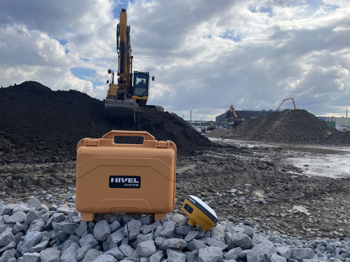 Set GNSS Nivel Point 3