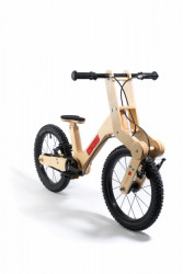 Cena za opraviteľný dizajn - Model 16, autor: Pavol Mikuláš, výrobca: Jiří Marján, Mladá Boleslav