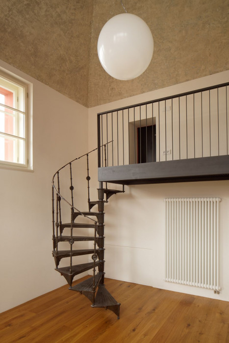 Uhlík architekti, Činžovní dům Letná, nástavba – foto