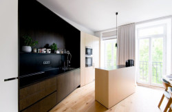 skutek architecture, Rekonstrukce bytu v centru Varšavy / Wilcza – foto