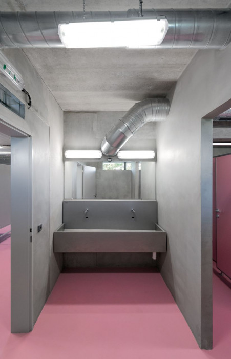 IXA, Šatny Wikov – foto