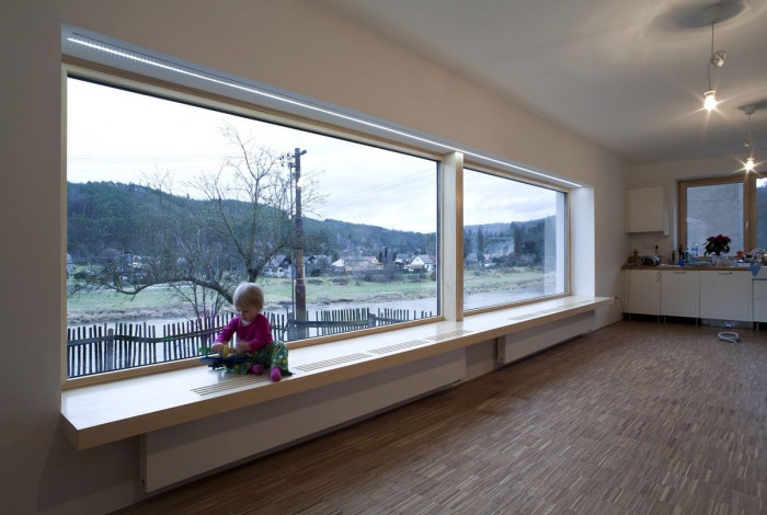 Edit!, Rekonstrukce statku ve Žloukovicích – foto