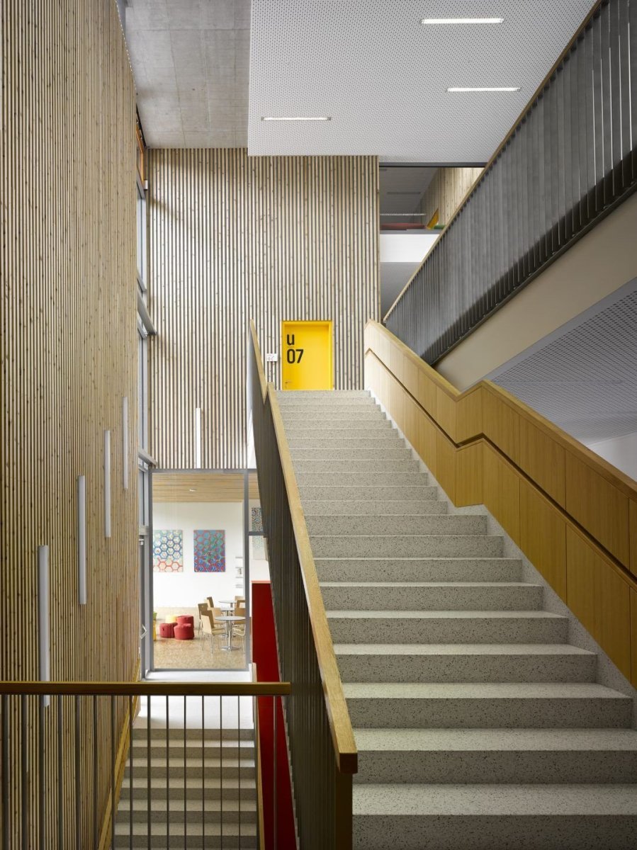 Základní škola v Dobřichovicích, Šafer a Hájek architekti