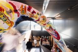 Nové sídlo KOMA MODULAR v pavilonu z EXPO 2015 získalo cenu Nejatraktivnější pracovní prostředí v soutěži Zasedačka roku.