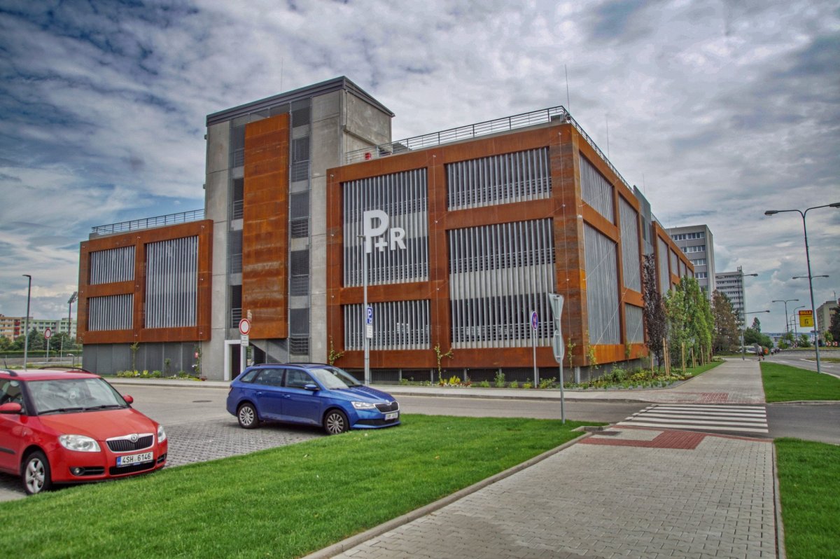 Počin za příkladné řešení městského prostoru: Parkovací dům P+R U Stadionu
