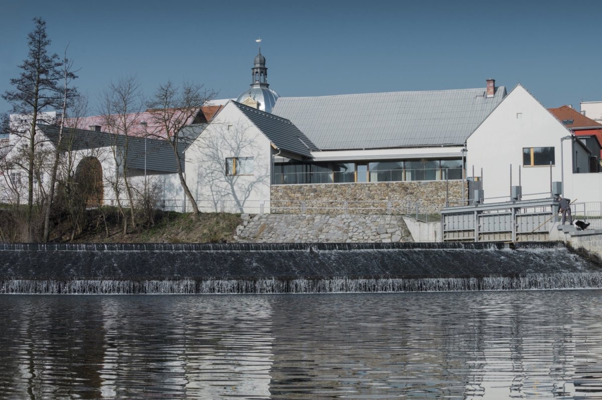 Sídlo firmy RenoEnergie, ov-a (Opočenský Valouch architekti)