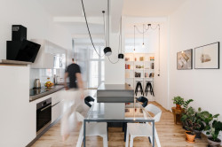 Garsoniéra Nusle, Mooza architecture