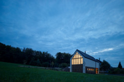 Dům pro fotografa od studia ValArch