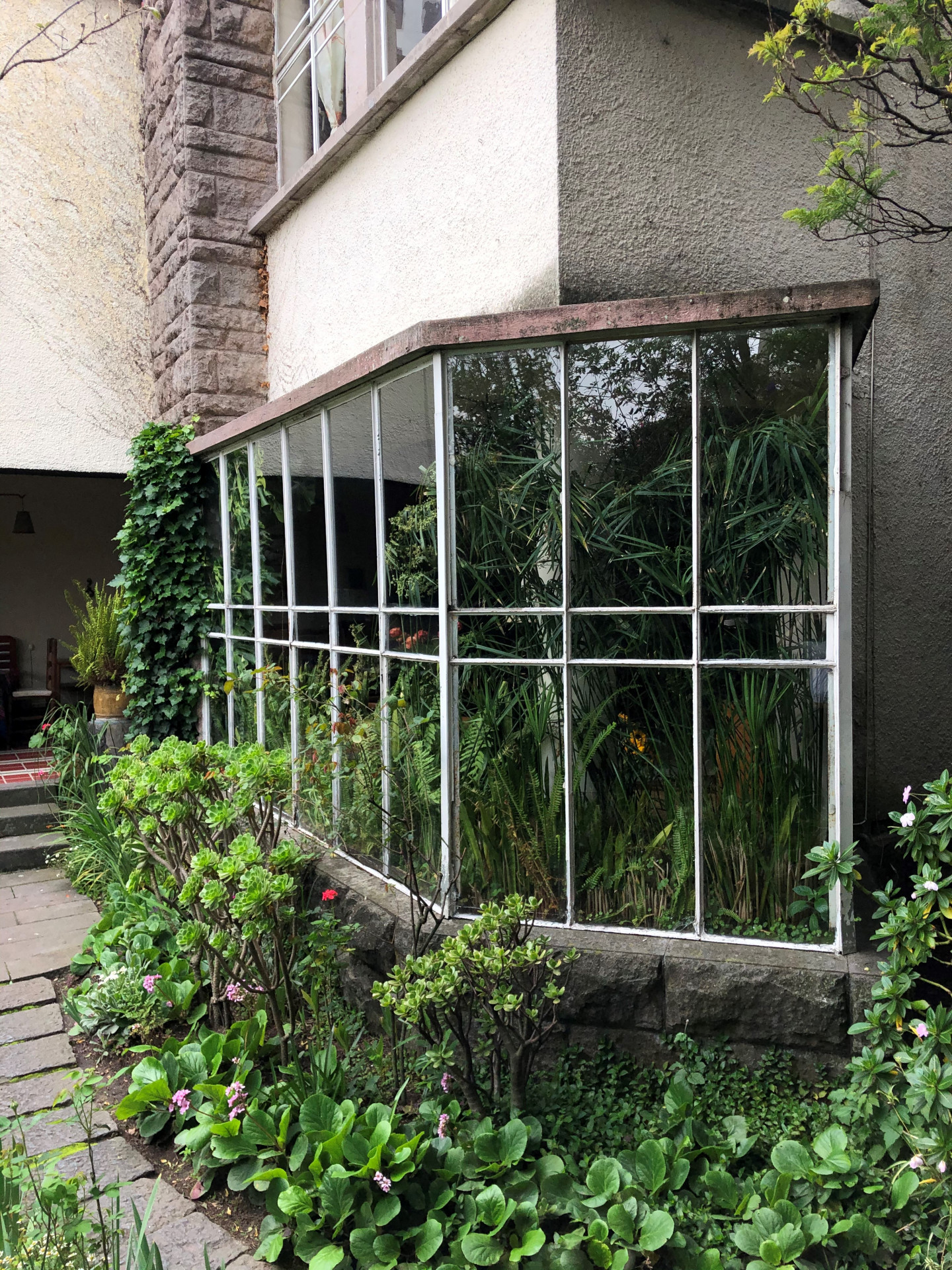 Casa Kohn v Ekvádoru ve čtvrti Mariscal od Karla Kohna