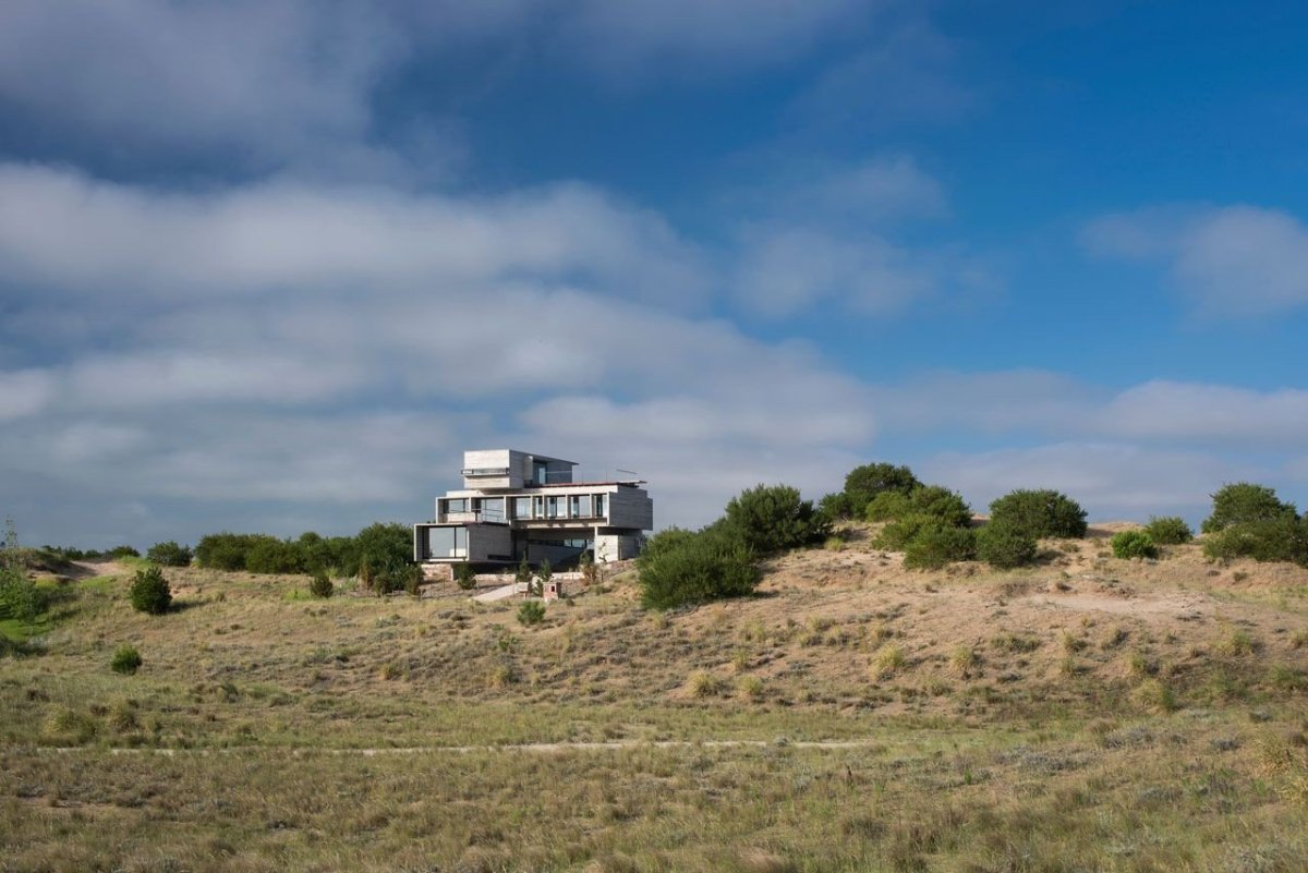Luciano Kruk arquitectos, Golf House / Casa Golf – foto