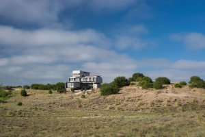 Luciano Kruk arquitectos, Golf House / Casa Golf – foto