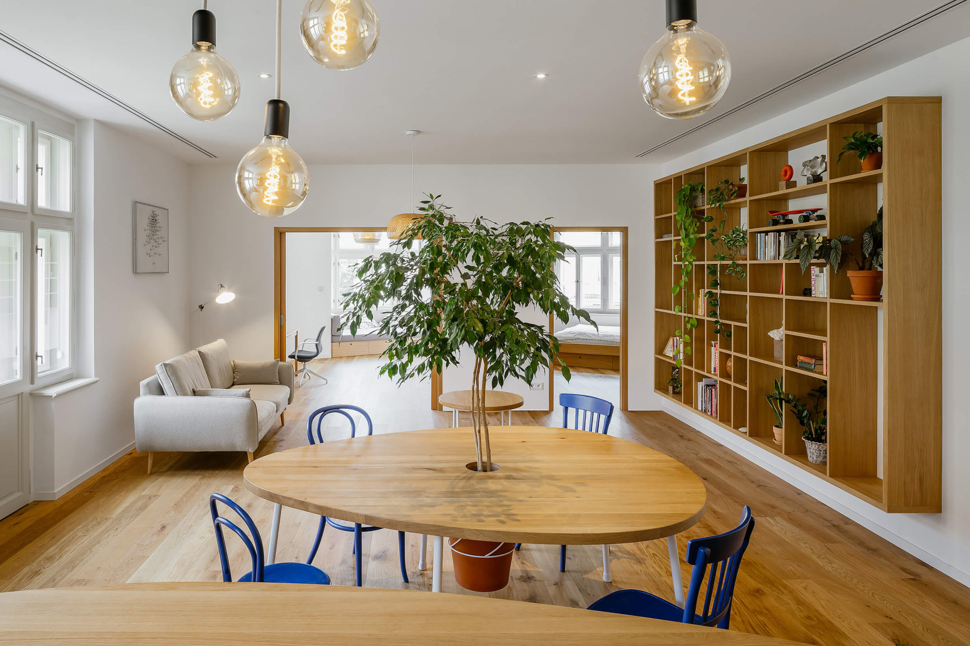 Byt v Praze-Vinohradech od ateliéru Archistroj a Atelieru HORIZONT