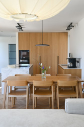 Interiér domu rodiny Lenky Stříteské od Teď Ateliér