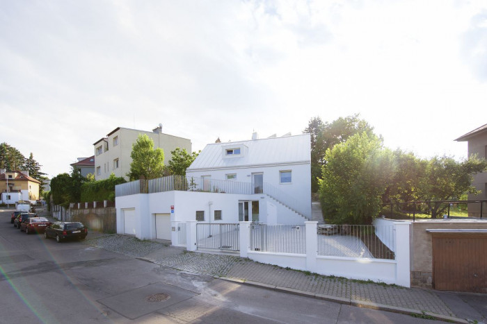 Rekonstrukce okálu, Pavlíček+Hulín architekti