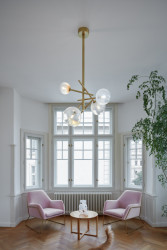 Táflování v arkýřích ve své původní kráse (Byt na Starém Městě, RDTH architekti