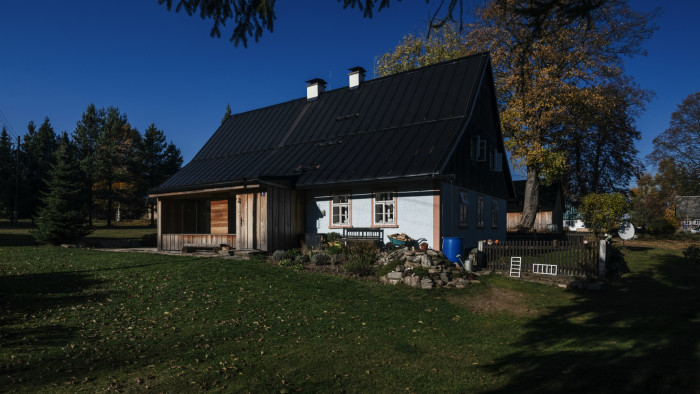 Dostavba chalupy Anička , Refuel works / Zbyněk Ryška, Jan Skoupý