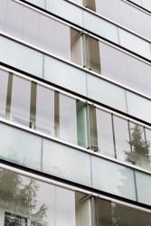 Revitalizace panelového domu v Rožnově pod Radhoštěm, Holiš + Šochová architekti